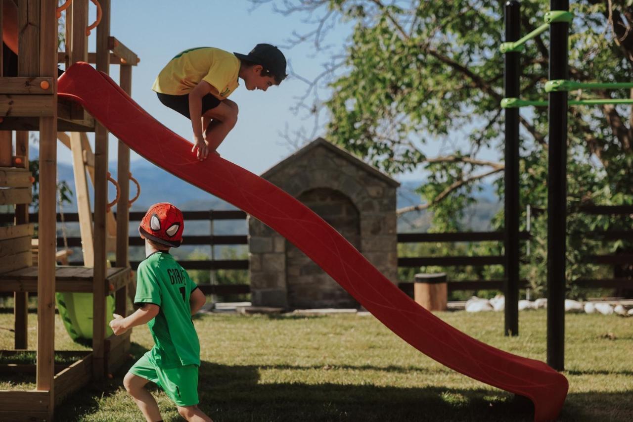 Rouista Tzoumerka Resort Vourgareli エクステリア 写真